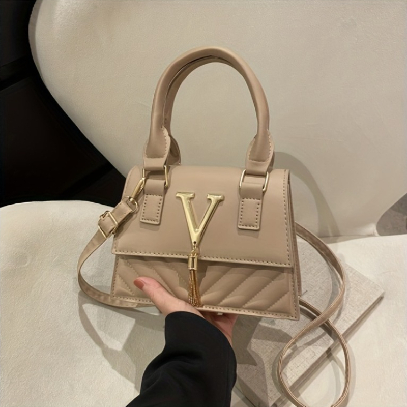 Fashion Quilted Top-Handle Bag - огляд і ціна Women'S Shoes Louis Vuitton